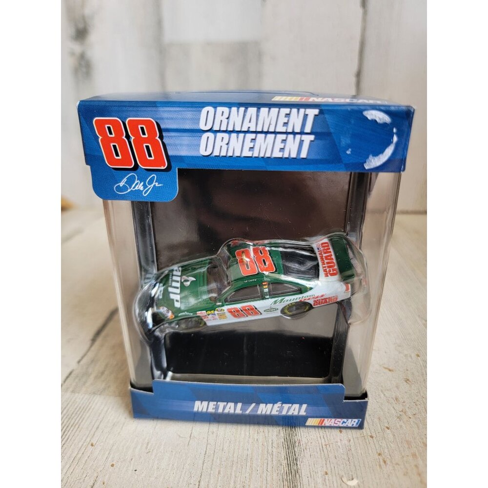 Vintage NASCAR 88‎ amp green car ornament Xmas Dale Earnhardt